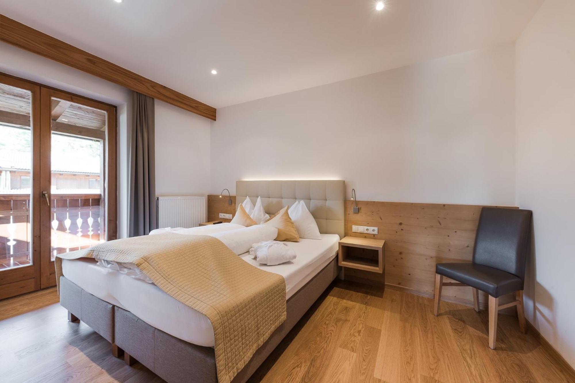Hotel Kiendl Schenna Phòng bức ảnh