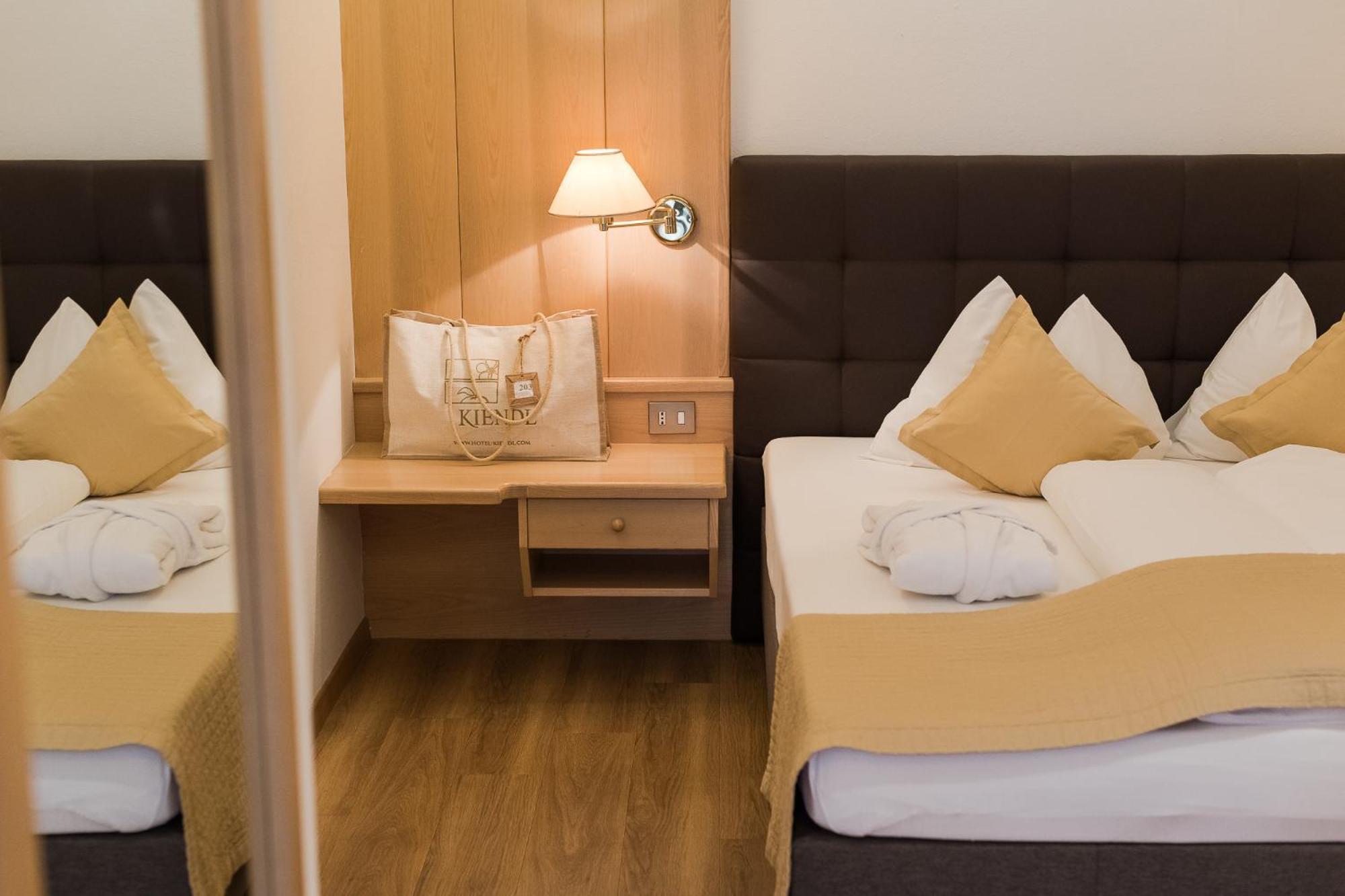 Hotel Kiendl Schenna Phòng bức ảnh