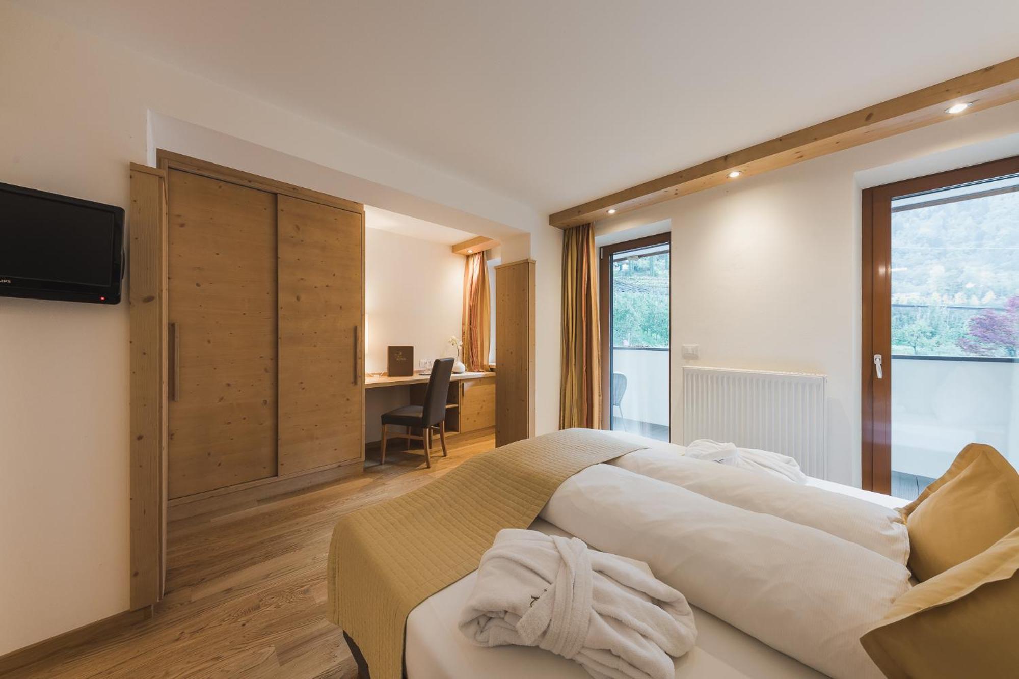 Hotel Kiendl Schenna Phòng bức ảnh