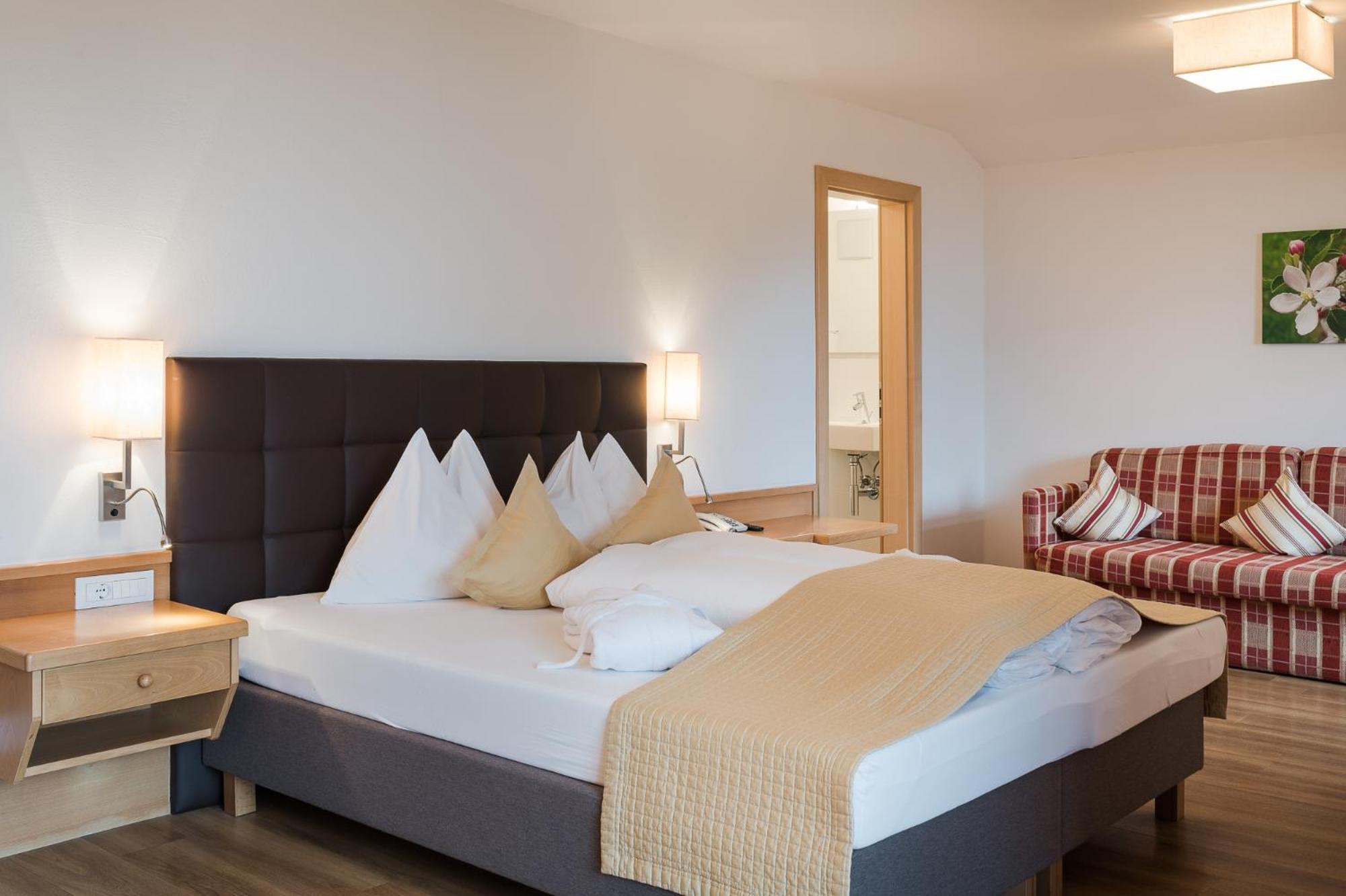 Hotel Kiendl Schenna Phòng bức ảnh
